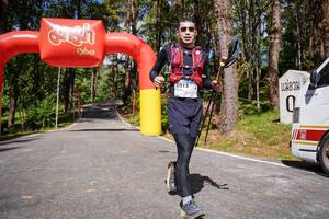 BIB: 6013
                            <button type="button" onclick="openModal(15951453)" class="btn btn-primary btn-sm float-right btn-popup" data-toggle="modal" data-target=".modal-high-quality">
                        <i class="fas fa-shopping-cart"></i> Add to Cart
                    </button>
                                            <button type="button" onclick="isThisMe(15951453, true)" class="btn btn-success btn-sm float-right btn-popup btn-isme hidden" data-toggle="tooltip" data-placement="bottom" title="นี่คือรูปของคุณใช่ไหม คลิกที่นี่เพื่อเอาเข้าอัลบั้ม">
                        <i class="fas fa-plus"></i> Add to album
                    </button>
                    <button type="button" onclick="isThisMe(15951453, false)" class="btn btn-warning btn-sm float-right btn-popup btn-isnotme hidden">
                        <i class="fas fa-ban"></i> Remove from album
                    </button>